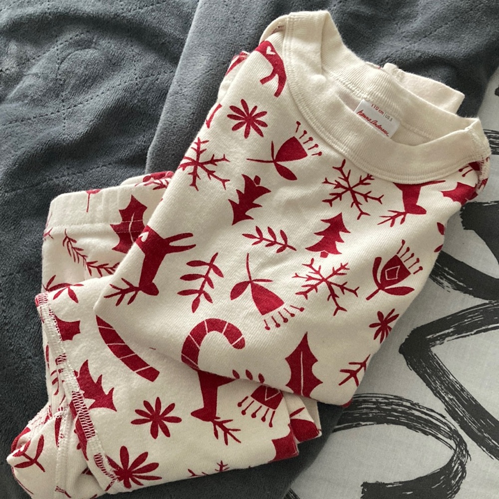 Hanna Anderson holiday pajamas